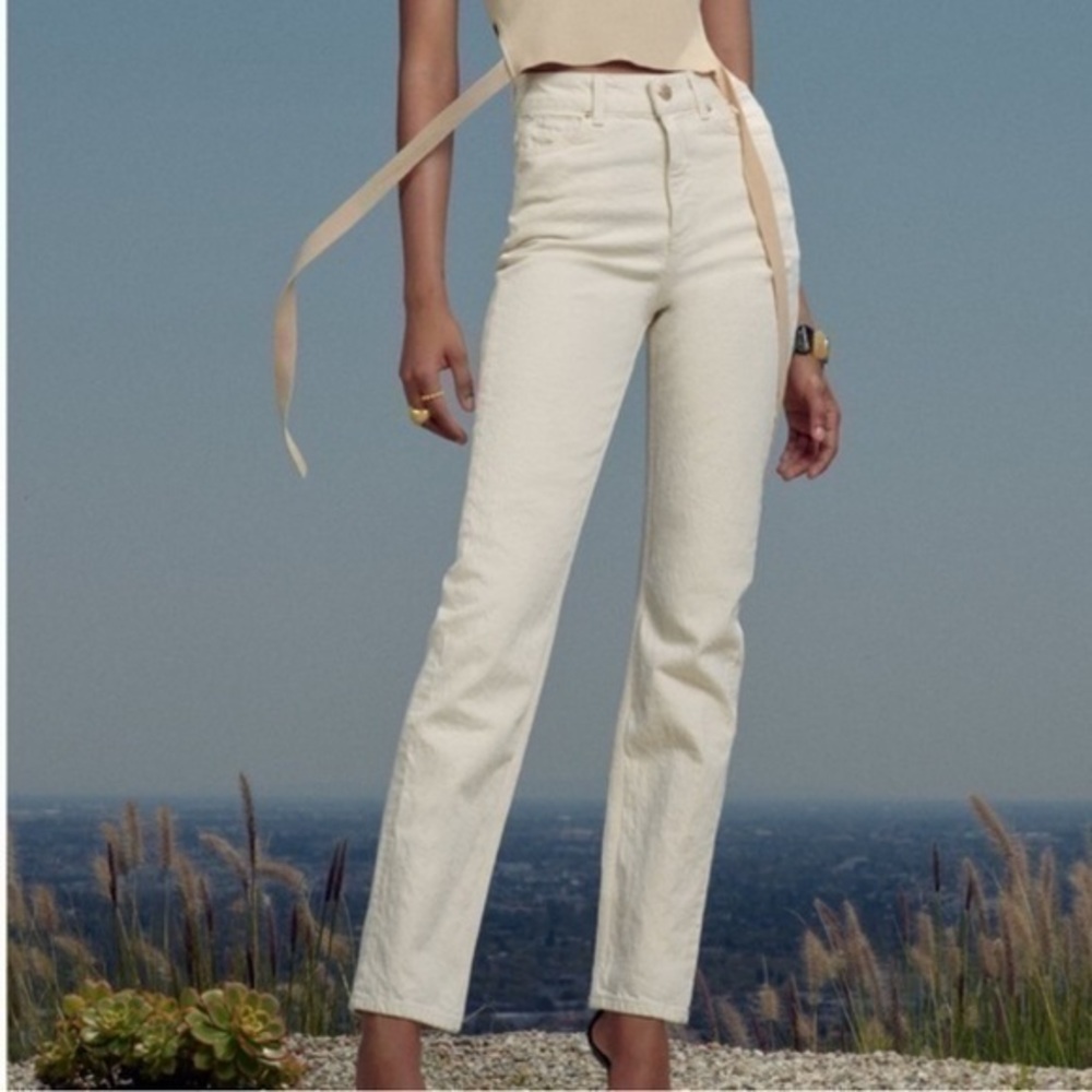 Zara NWT straight leg high rise jeans cream